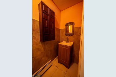 1643 Kennedy Blvd Unit 2, Jersey City, NJ 07305 - Photo 11