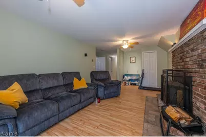 41 Waterloo Rd, Byram Township, NJ 07874 - Photo 21