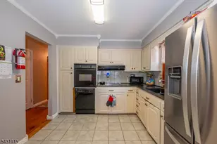 41 Waterloo Rd, Byram Township, NJ 07874 - Photo 7