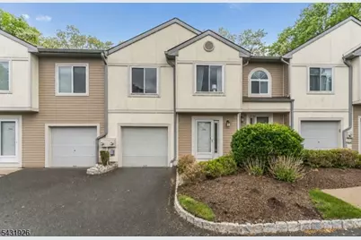 706 Park Place, Springfield, NJ 07081 - Photo 1