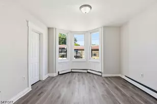 184 W Runyon St, Newark, NJ 07108 - Photo 17