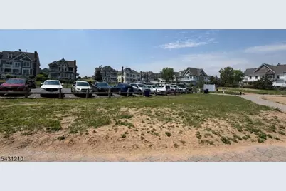 4 Spinnaker Dr, Old Bridge Township, NJ 08879 - Photo 13