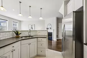 22 Devonshire Dr, Clifton, NJ 07013 - Photo 15