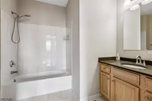 22 Devonshire Dr, Clifton, NJ 07013 - Photo 23