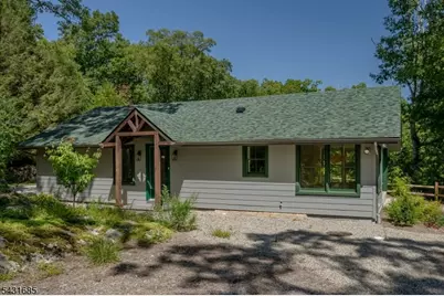 232 W Shore Dr, Hardyston Township, NJ 07460 - Photo 5