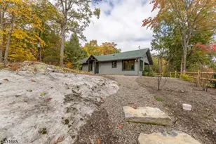 232 W Shr Dr, Hardyston Township, NJ 07460 - Photo 9