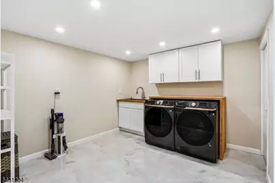 881 Bordentown Ave, Sayreville, NJ 08879 - Photo 29