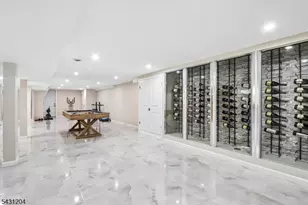 881 Bordentown Ave, Sayreville, NJ 08879 - Photo 33
