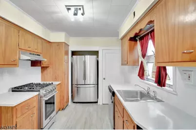 355 W Scott Ave, Rahway, NJ 07065 - Photo 15