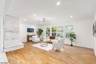 496 Seven Oaks Ct, Orange, NJ 07050 - Photo 3
