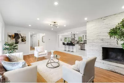 496 Seven Oaks Ct, Orange, NJ 07050 - Photo 5