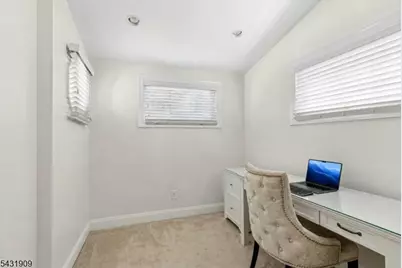 110 Oak Ln, Cranford Township, NJ 07016 - Photo 13