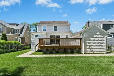110 Oak Ln, Cranford Township, NJ 07016 - Photo 23