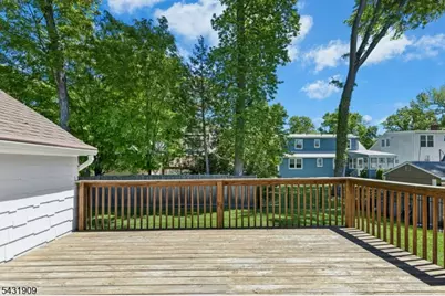 110 Oak Ln, Cranford Township, NJ 07016 - Photo 21