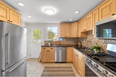 9 Saint Charles Ave, West Caldwell, NJ 07006 - Photo 15
