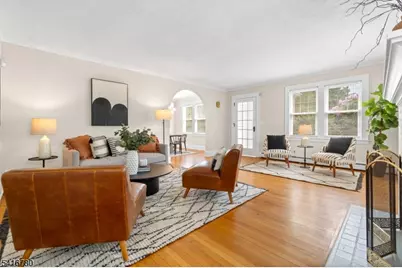 9 Saint Charles Ave, West Caldwell, NJ 07006 - Photo 3