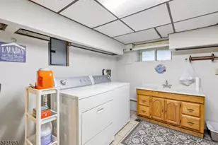 16 Fairmount Ave, Clifton, NJ 07011 - Photo 33