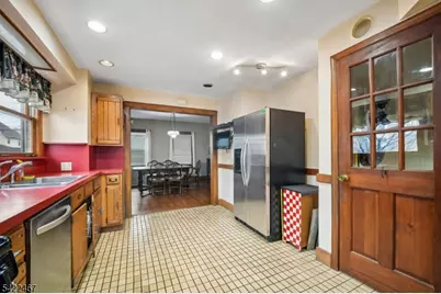 158 Palisade Rd, Elizabeth, NJ 07208 - Photo 13