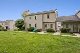 4 C Somerset Hills Ct, Bernardsville, NJ 07924 - Photo 1