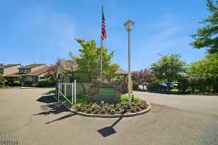 250 Ridgedale Ave D, Florham Park, NJ 07932 - Photo 1
