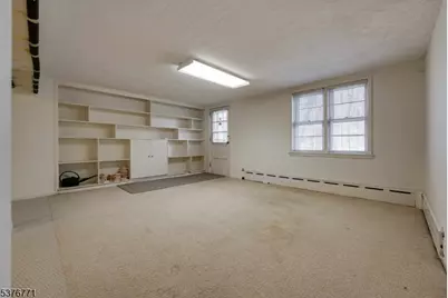 17 Oxford Dr, Livingston, NJ 07039 - Photo 27