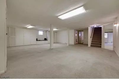 17 Oxford Dr, Livingston, NJ 07039 - Photo 21