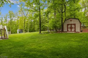 10 Hemlock Pl, Ringwood, NJ 07456 - Photo 29