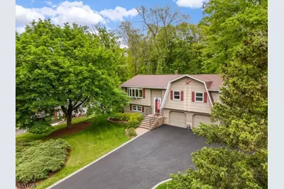10 Hemlock Pl, Ringwood, NJ 07456 - Photo 5