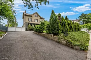 279 Belleville Ave, Bloomfield, NJ 07003 - Photo 25
