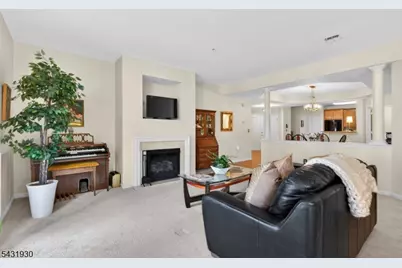 7101 Ravenscroft Rd, Clifton, NJ 07013 - Photo 1