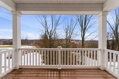 22 Oakwood Blvd, Union Township, NJ 08827 - Photo 11