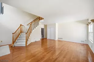19 Colmart Way, Bridgewater, NJ 08807 - Photo 3