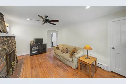 121 Franklin Rd, Denville, NJ 07834 - Photo 3