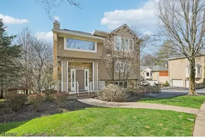 210 Clarken Dr, West Orange Township, NJ 07052 - Photo 5