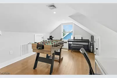 18 University Ave, Chatham, NJ 07928 - Photo 13