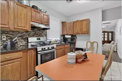441 S Clinton St, East Orange, NJ 07018 - Photo 9