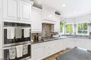 6 Fox Run Rd, Sparta Township, NJ 07871 - Photo 15