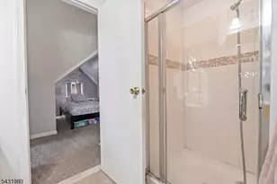 160 Ashland Ave, Bloomfield Twp., NJ 07003 - Photo 33