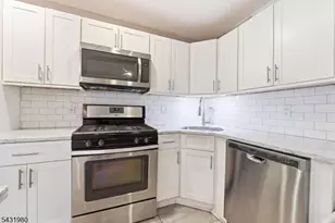 160 Ashland Ave, Bloomfield Twp., NJ 07003 - Photo 9
