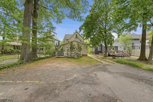 160 Ashland Ave, Bloomfield Twp., NJ 07003 - Photo 37