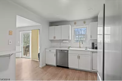 3 Cold Spring Dr, Vernon, NJ 07422 - Photo 9