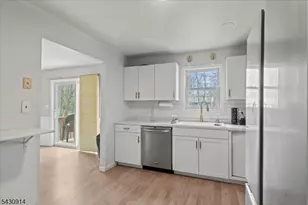 3 Cold Spring Dr, Vernon, NJ 07422 - Photo 9