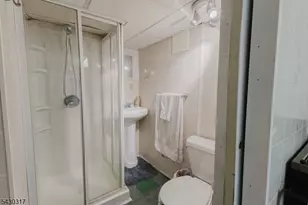 382 Martin Rd, Union Township, NJ 07083 - Photo 23