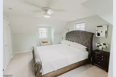 382 Martin Rd, Union Township, NJ 07083 - Photo 15