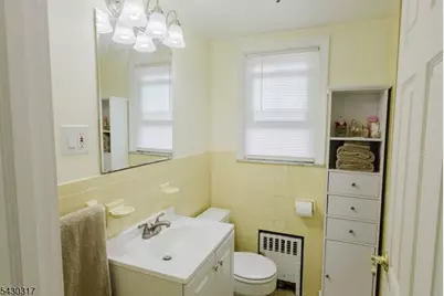 382 Martin Rd, Union Township, NJ 07083 - Photo 19