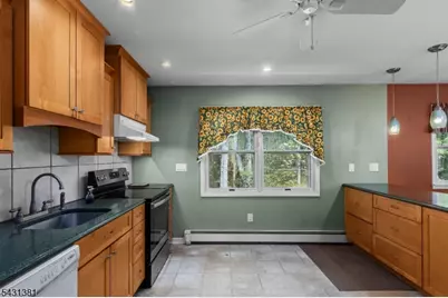 1089 Green Pond Rd, Rockaway Township, NJ 07435 - Photo 5