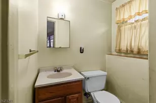 1089 Green Pond Rd, Rockaway Township, NJ 07435 - Photo 23