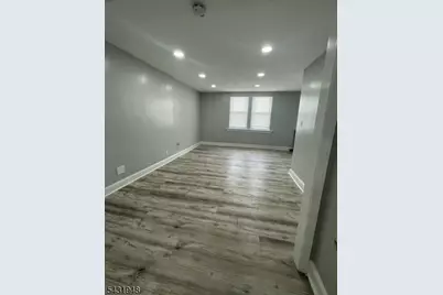 714 Catherine St, Perth Amboy, NJ 08861 - Photo 9