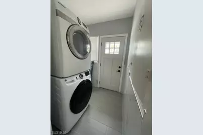 714 Catherine St, Perth Amboy, NJ 08861 - Photo 7