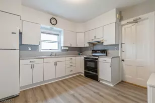 35 Montrose Ave, Verona, NJ 07044 - Photo 11